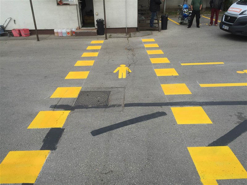 Forgalomtechnikai kivitelezés sokéves tapasztalattal