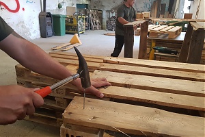 EUR raklapokat vásárolna?