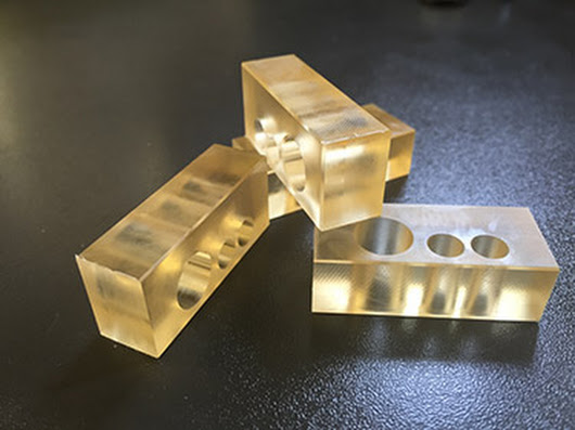 A műszaki műanyagok előnyeiről